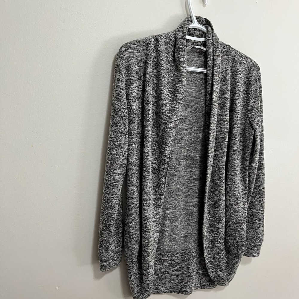 Blue Notes Sweater - Picture 2 of 9